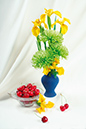 %_tempFileNameflowers-6824_1-iris-yellow-khrizantema-chereshnya%